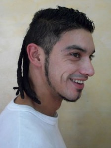 A picture of the Argentine hairstyle we call the 'dreadlock mullet'