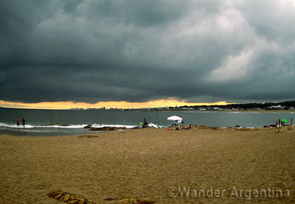The beach of Punta del Este, Uruguay on an overcast day