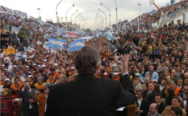 Nestór Kirchner addresses a rally as president of Argentina in 2006