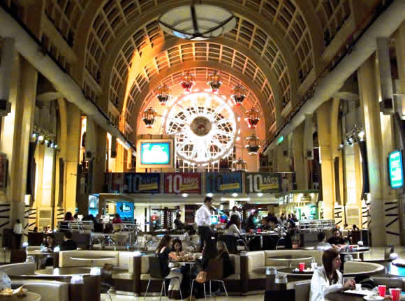 The food court at Abasto Shopping Mall 