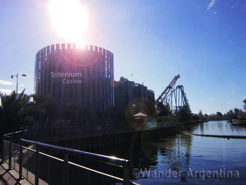 The outside of the Trilenium Casino in Tigre Buenos Aires