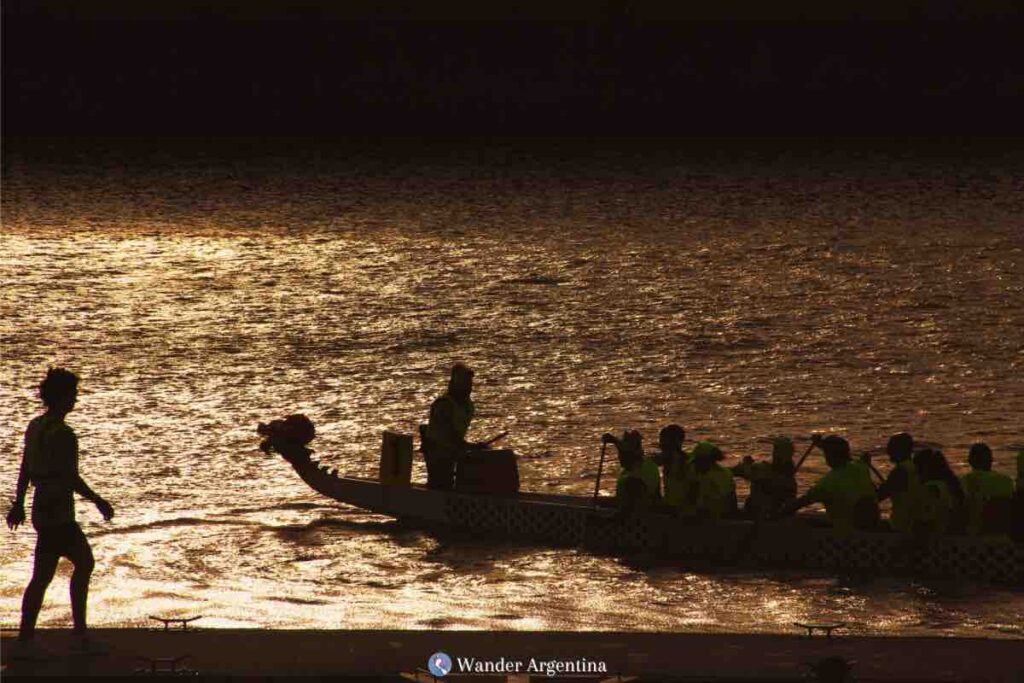 Dragon boat in Puerto Madero