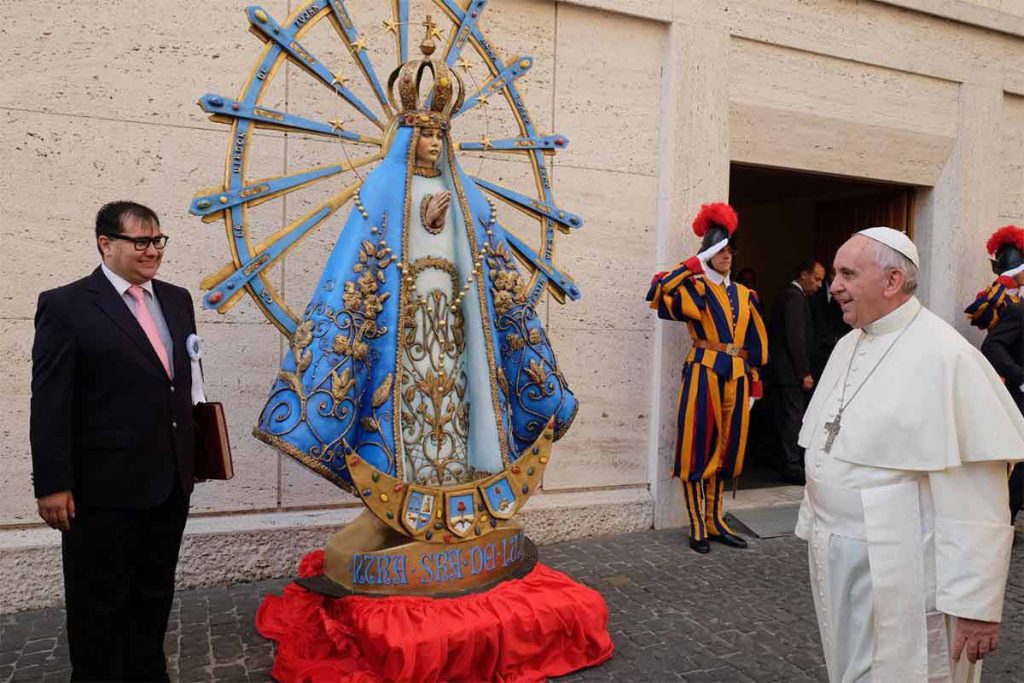 Pop Francis with a large replicate of Our Lady of Lujan, patron saint of Argentina 